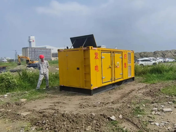 巴南200KW柴油发电机机组每小时的油耗量受哪些因素影响？