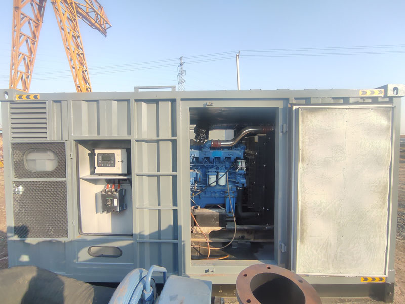 巴南柴油发电机组的机油多久更换一次比较合适？